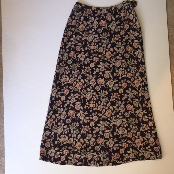 Jones of New York 2 pc Blue Floral Silk Dress - Picture 15 of 16